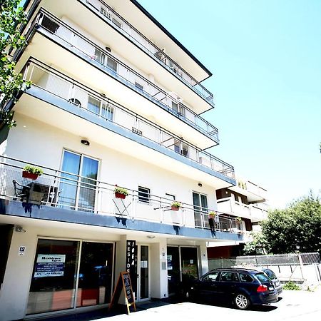 Residence Igea Ρίμινι Εξωτερικό φωτογραφία